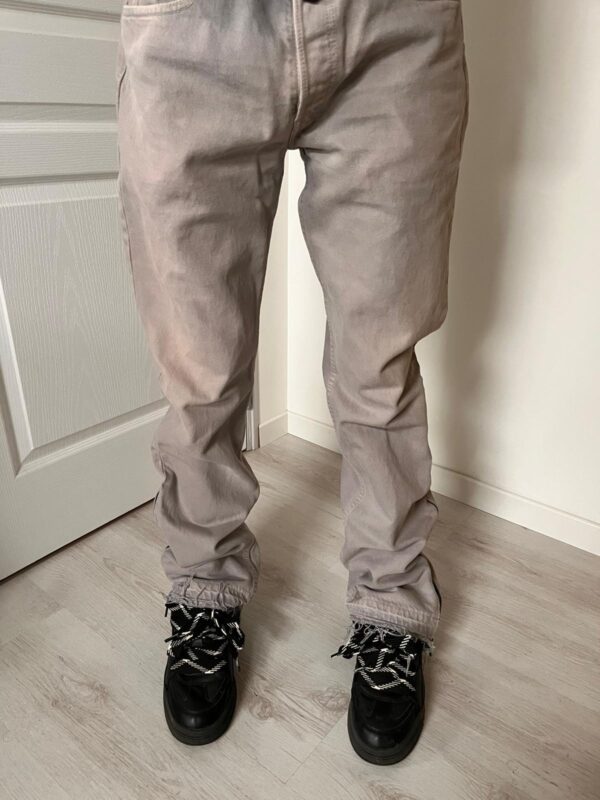 Pantalon marron clair avec flare a zip noir